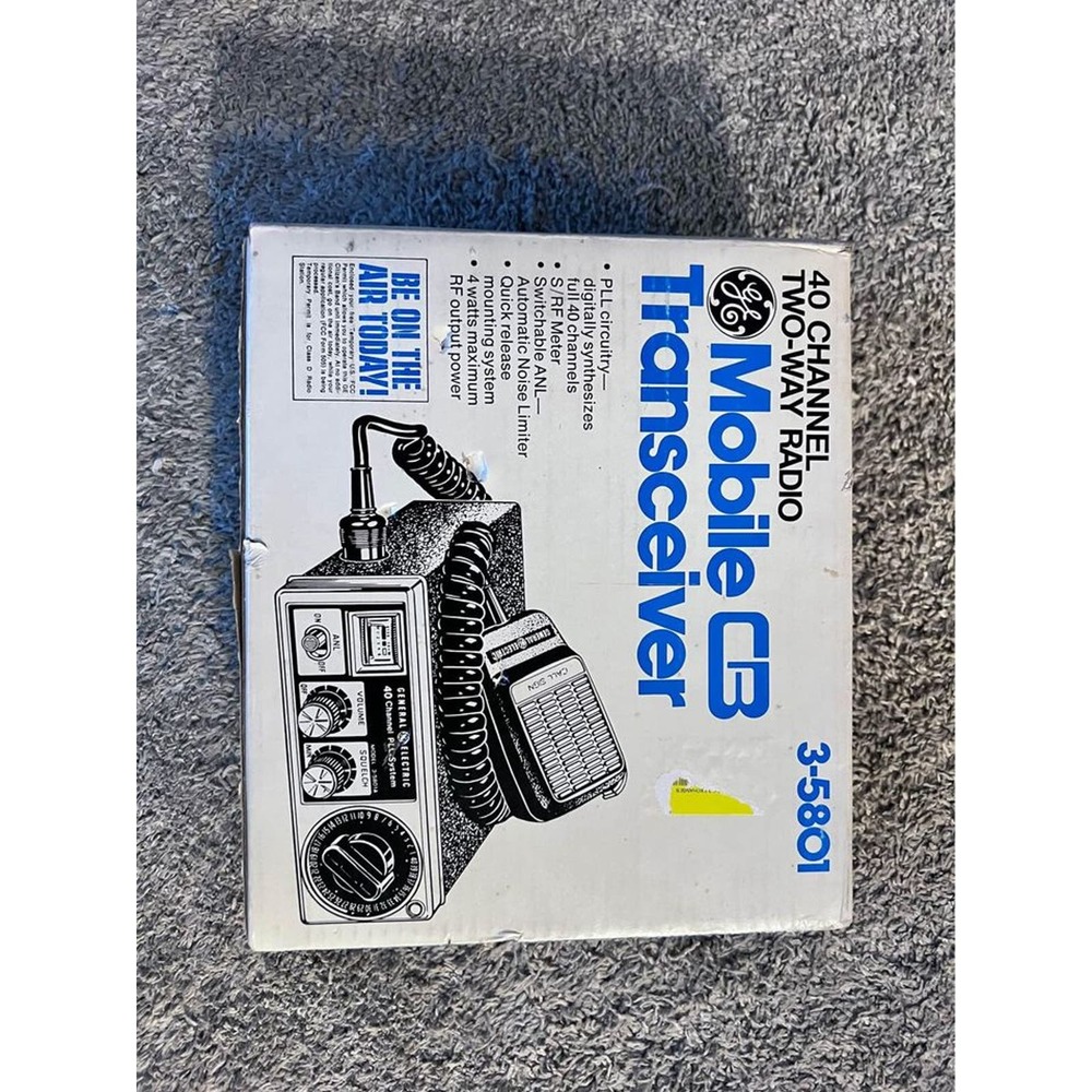 GE mobile CB transceiver